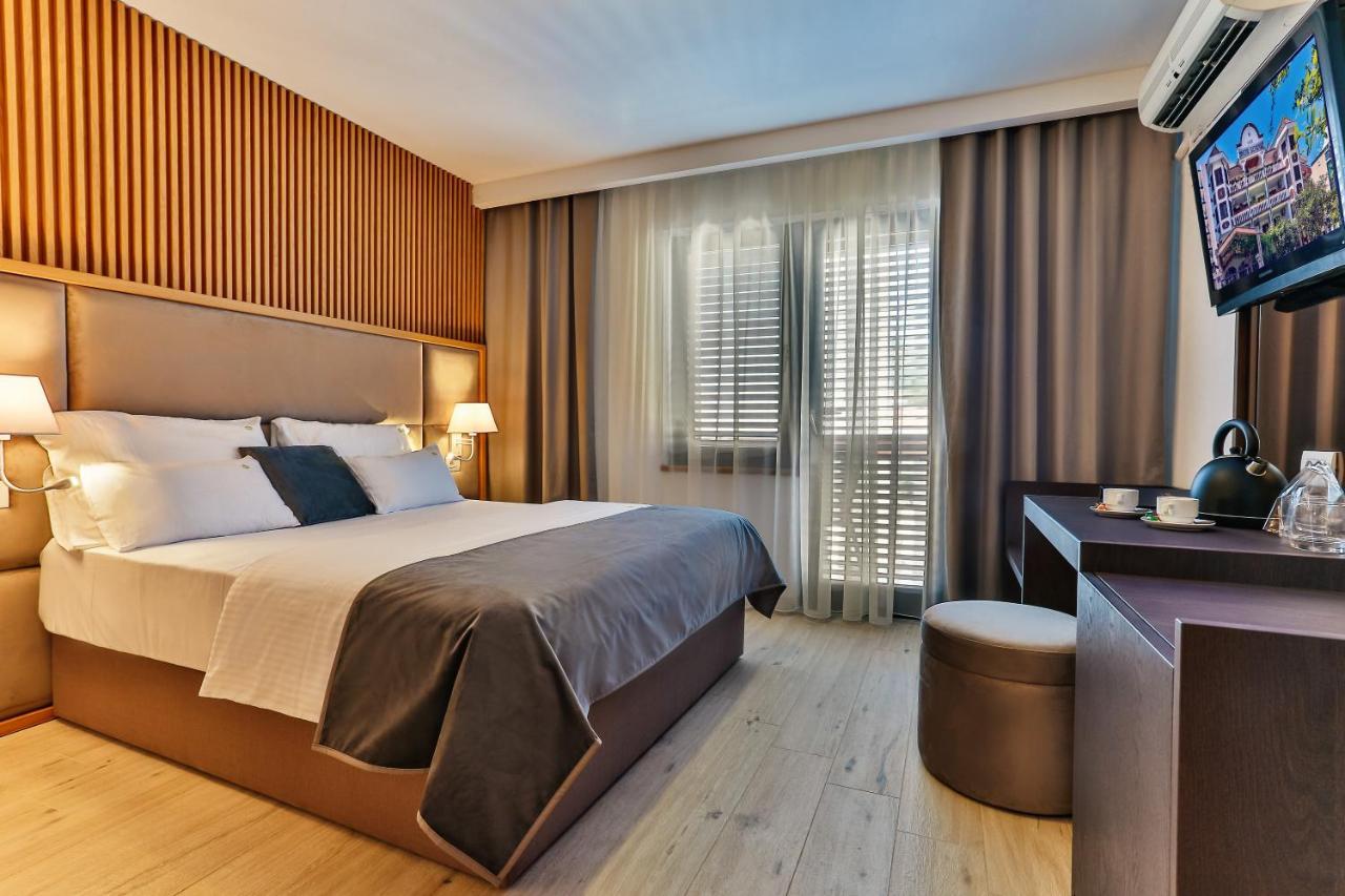 Dvor Kornic Pensjonat 3*